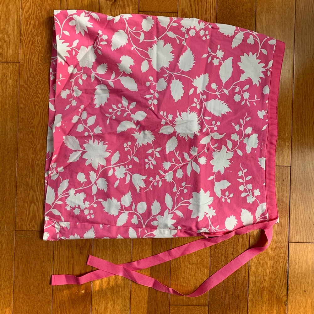 🌈 Pink floral skirt